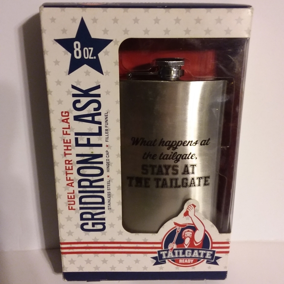 Football Tail Gate Collection - Picture 3 of 15